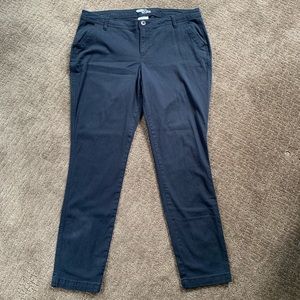 Old Navy Diva Skinny Fit Blackjack Pants, Size 14R